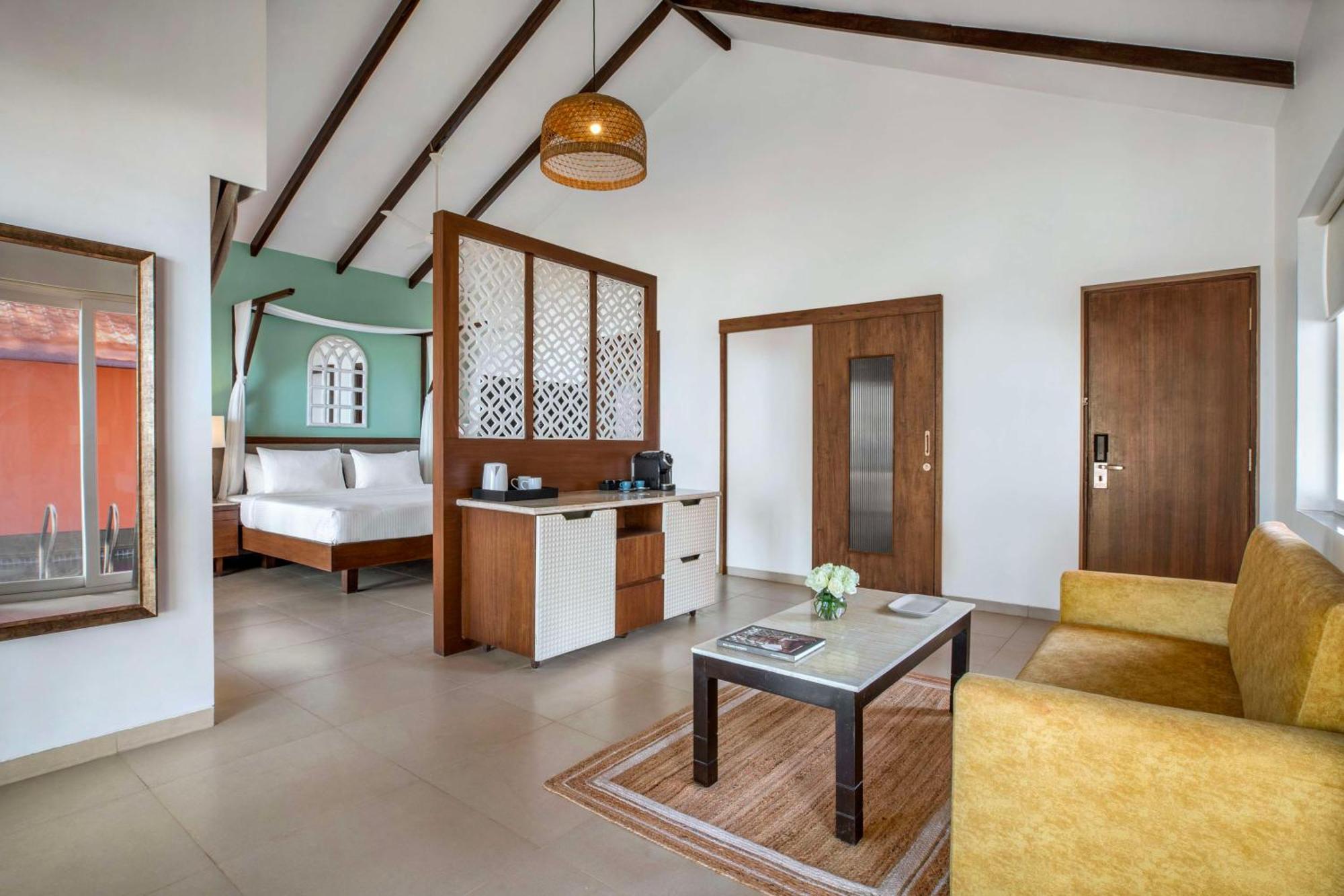 Mandrem Beach Resort, A Member Of Radisson Individuals Retreat Екстер'єр фото