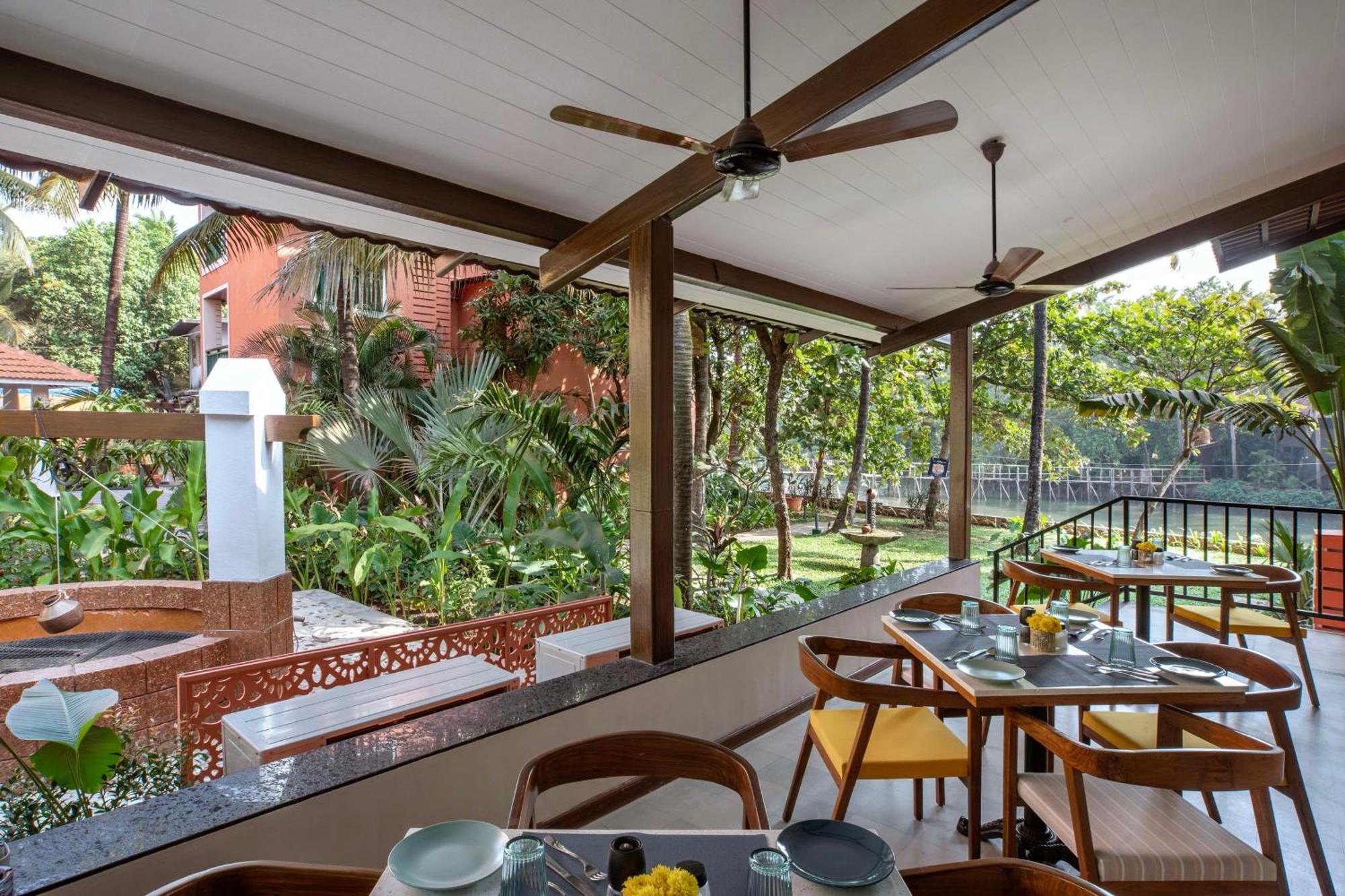 Mandrem Beach Resort, A Member Of Radisson Individuals Retreat Екстер'єр фото