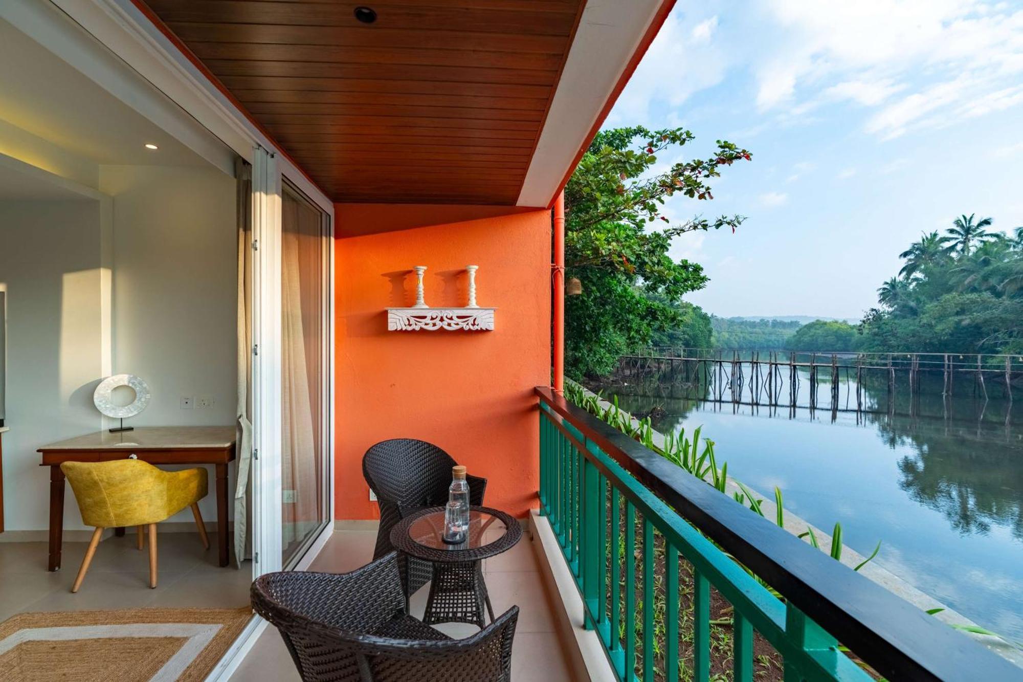 Mandrem Beach Resort, A Member Of Radisson Individuals Retreat Екстер'єр фото