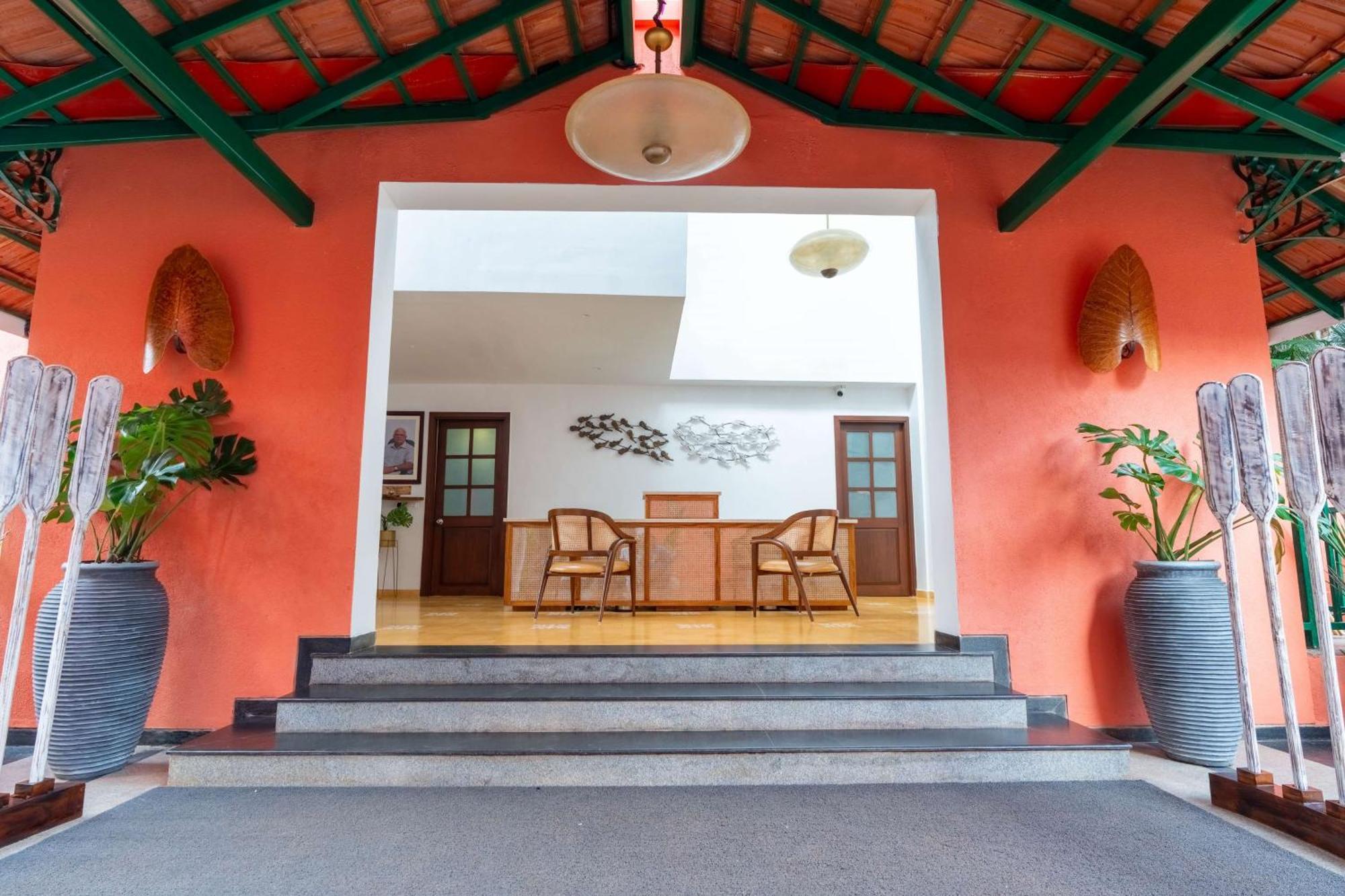 Mandrem Beach Resort, A Member Of Radisson Individuals Retreat Екстер'єр фото