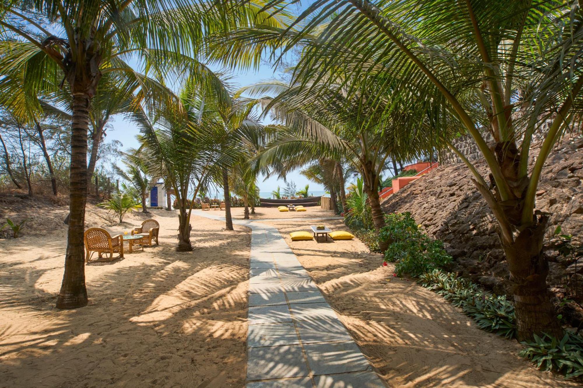 Mandrem Beach Resort, A Member Of Radisson Individuals Retreat Екстер'єр фото